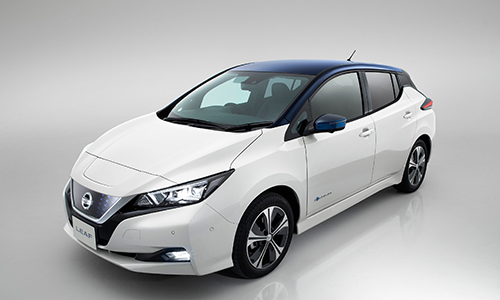 1524621233575853.jpg 全新的純電動日產聆風是日產智行科技的旗艦車型(文章內).jpg