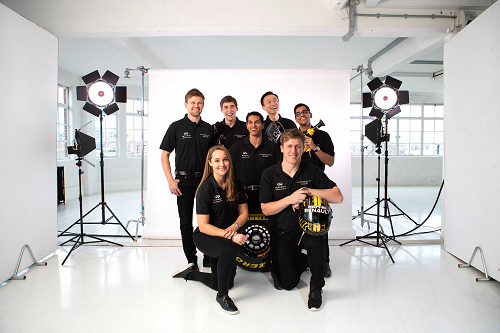 1560917118774179.png 500-1-2018英菲尼迪車輛工程學院冠軍選手合影.png